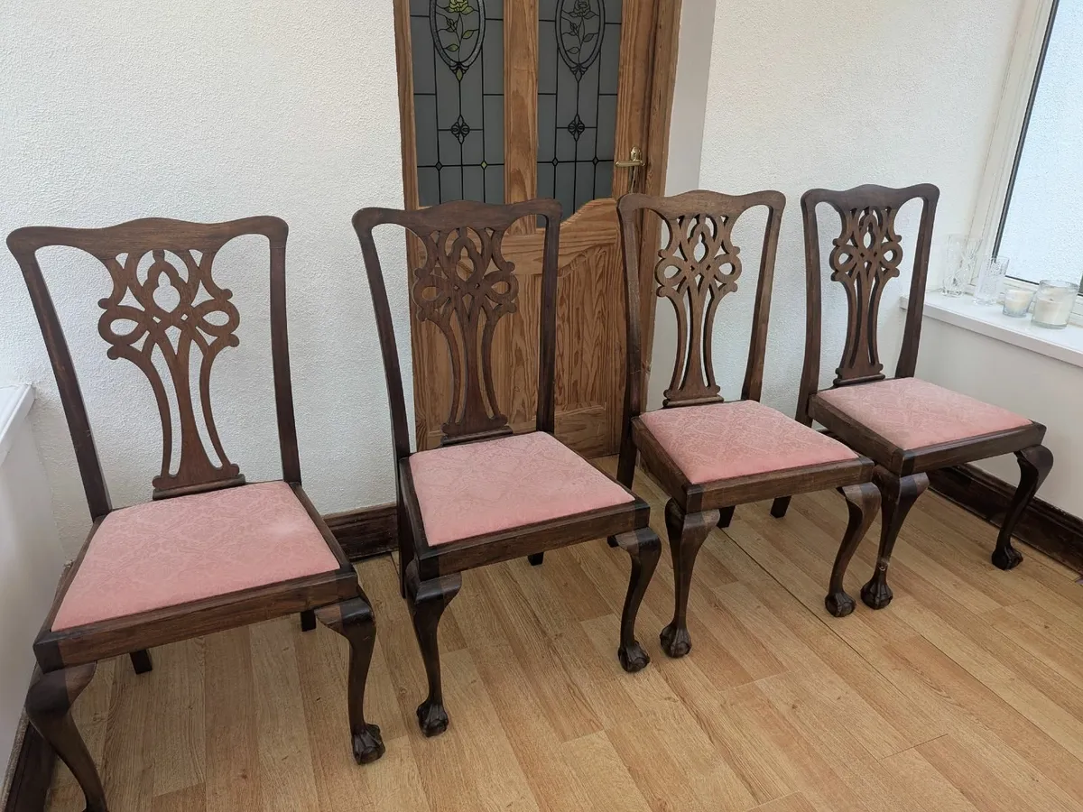 Set of 4 solid wood chairs - Image 2