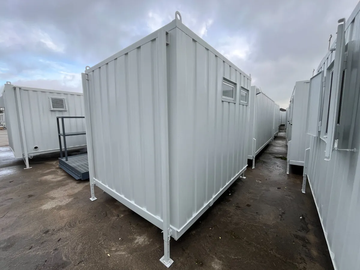 10ft Toilet Block Container - Image 4