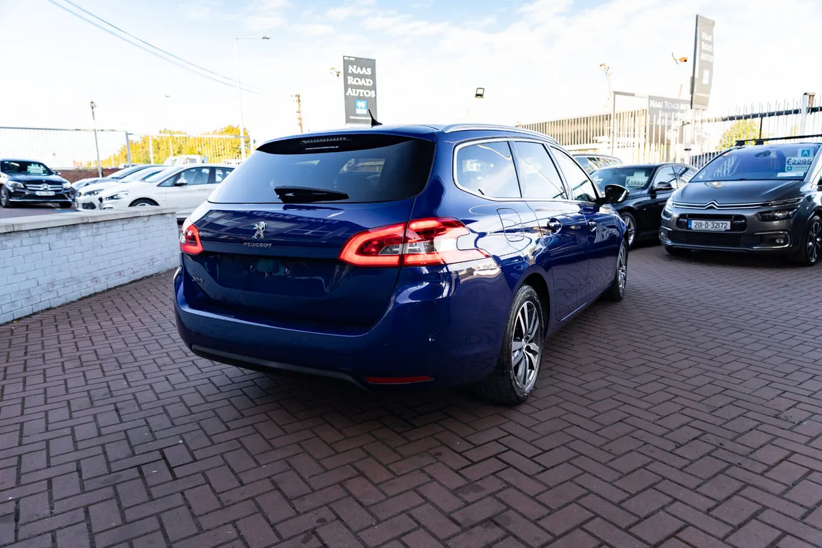 PEUGEOTE 308 1.5 HDI ALLURE PAN ROOF 5DR ESTATE AU - Image 3