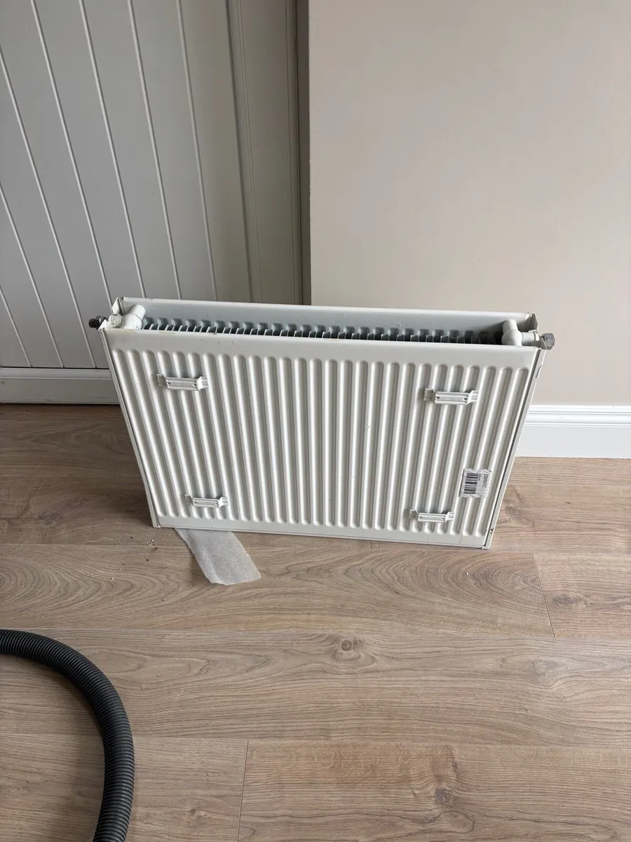 Radiators - Free to take away - Image 2