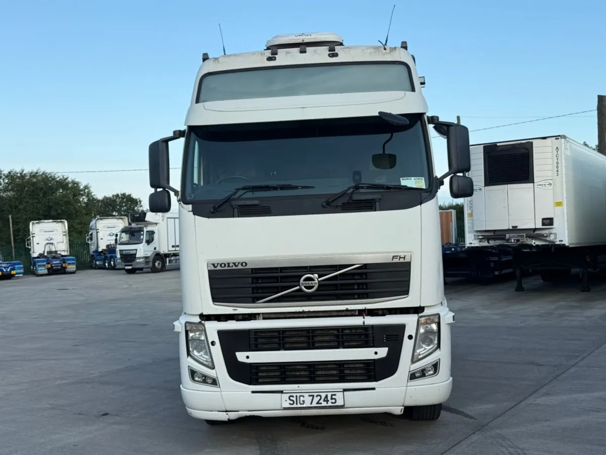 2012 (12) VOLVO FH460 4X2 - Image 2