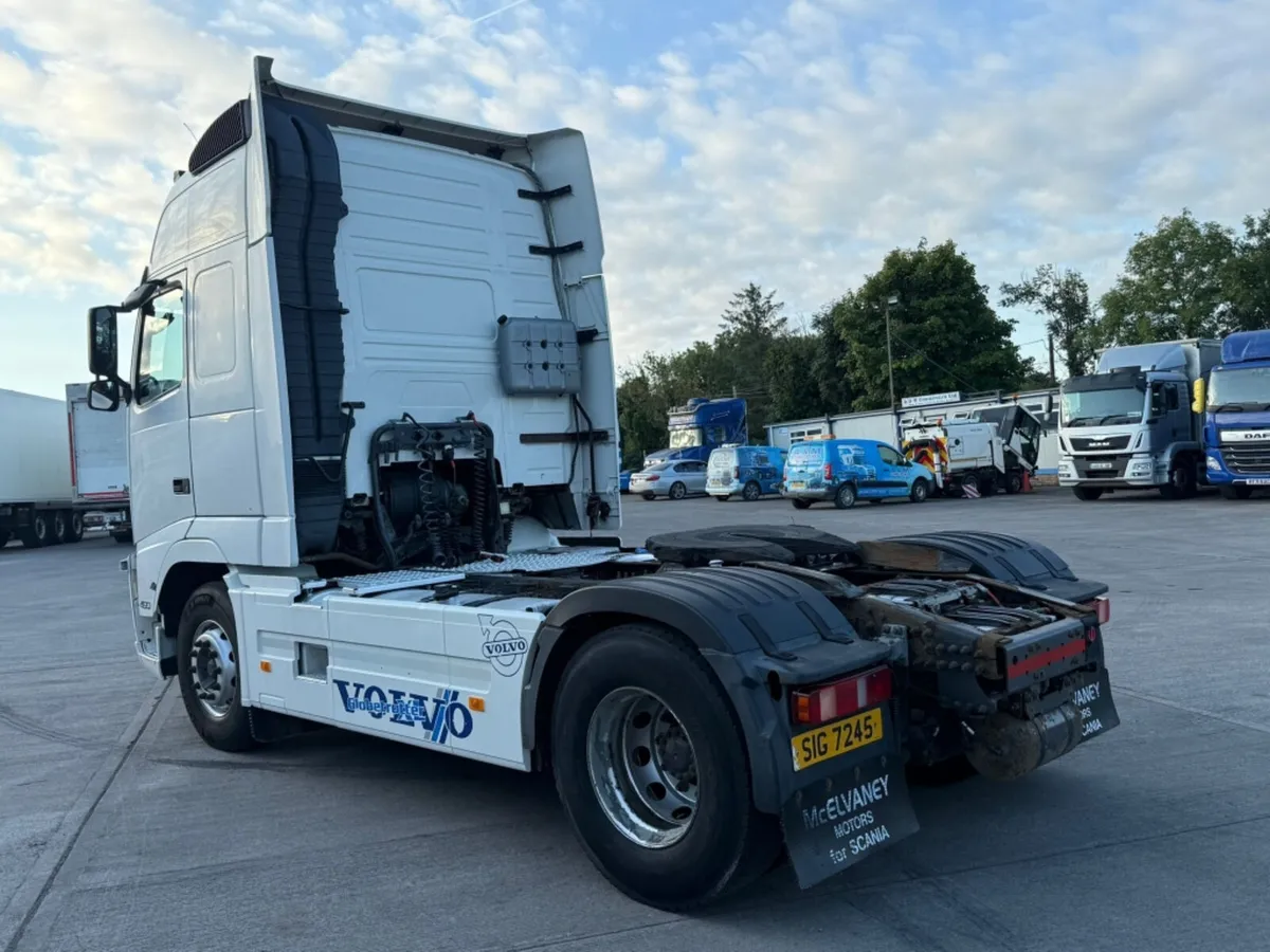 2012 (12) VOLVO FH460 4X2 - Image 4