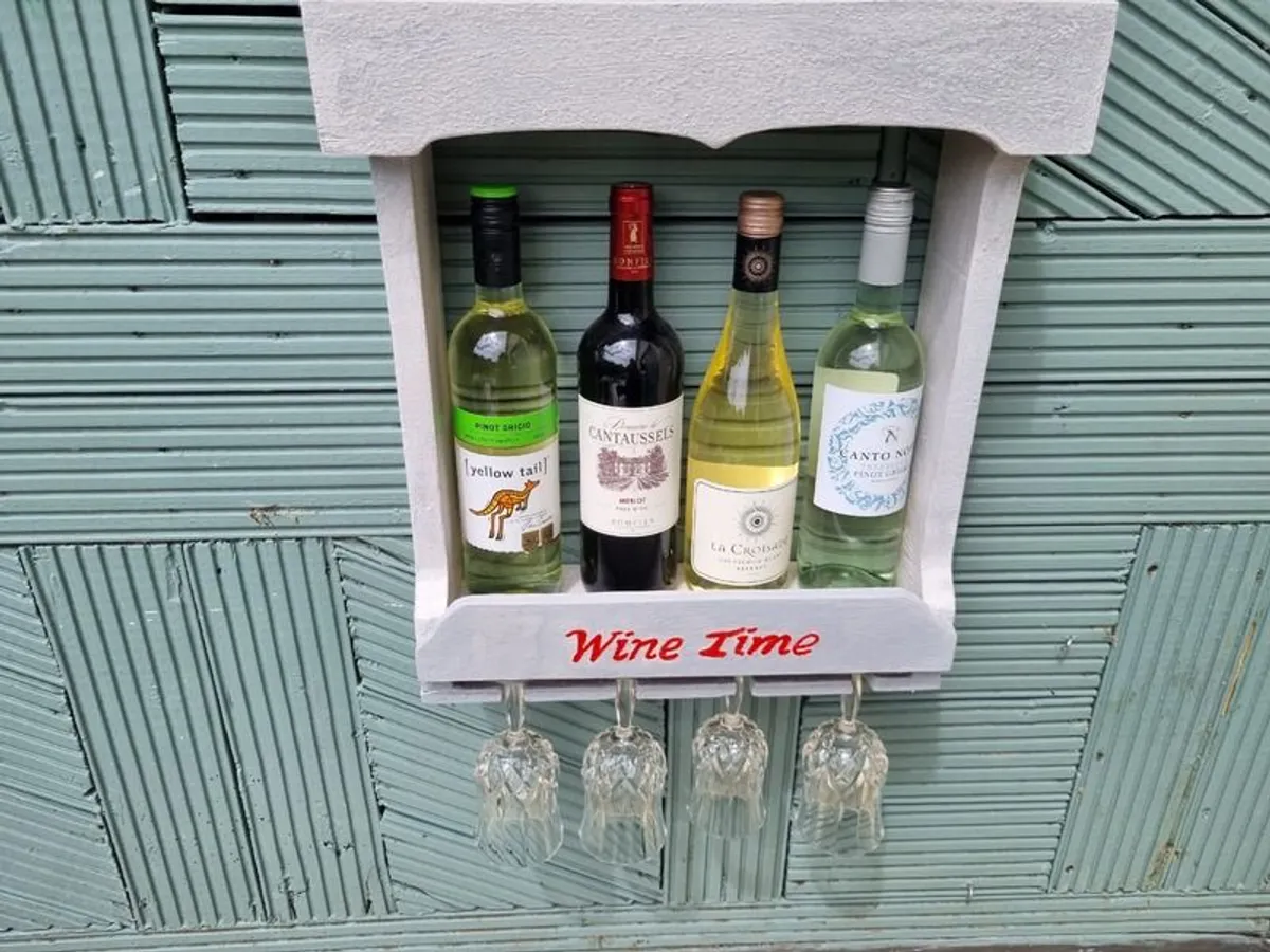 Wine racks - Image 1