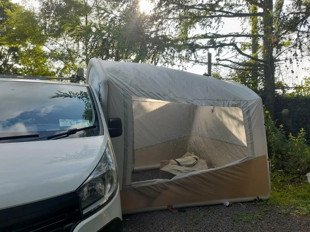 Awning - Image 3