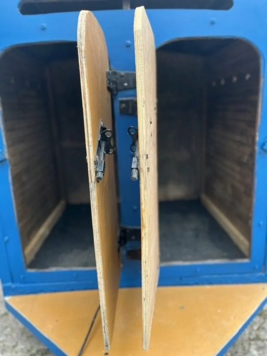 dog trailer - Image 4