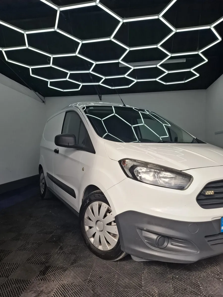 2016 Ford transit courier van - Image 3