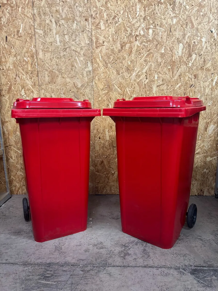 2x brand new wheelie bins - Image 3