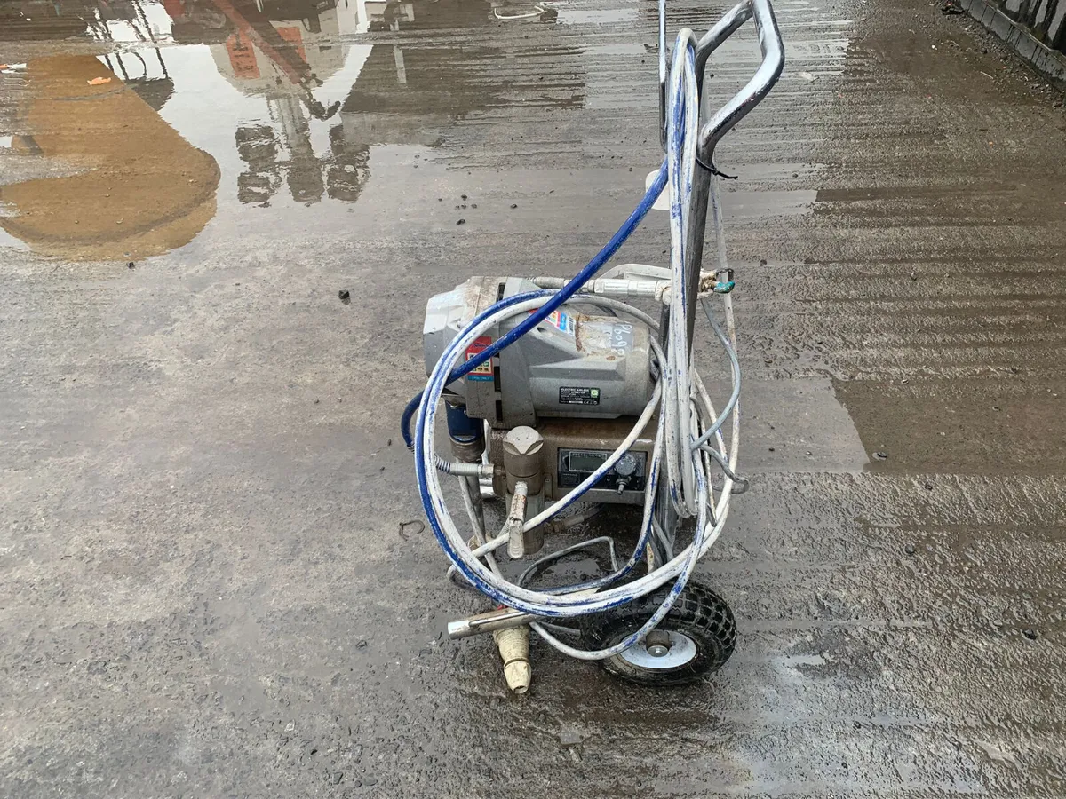 QTech QT290 Paint Sprayer - Image 4
