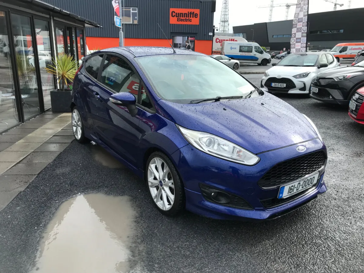 2016 Ford Fiesta 1.0L Petrol - Image 4