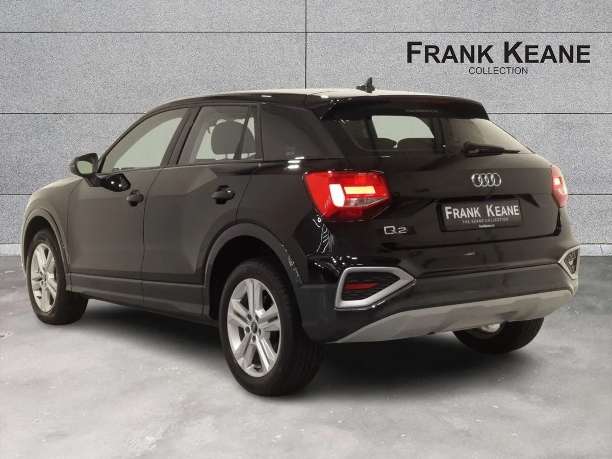 Audi Q2 30 TDI 116HP SE - Image 3