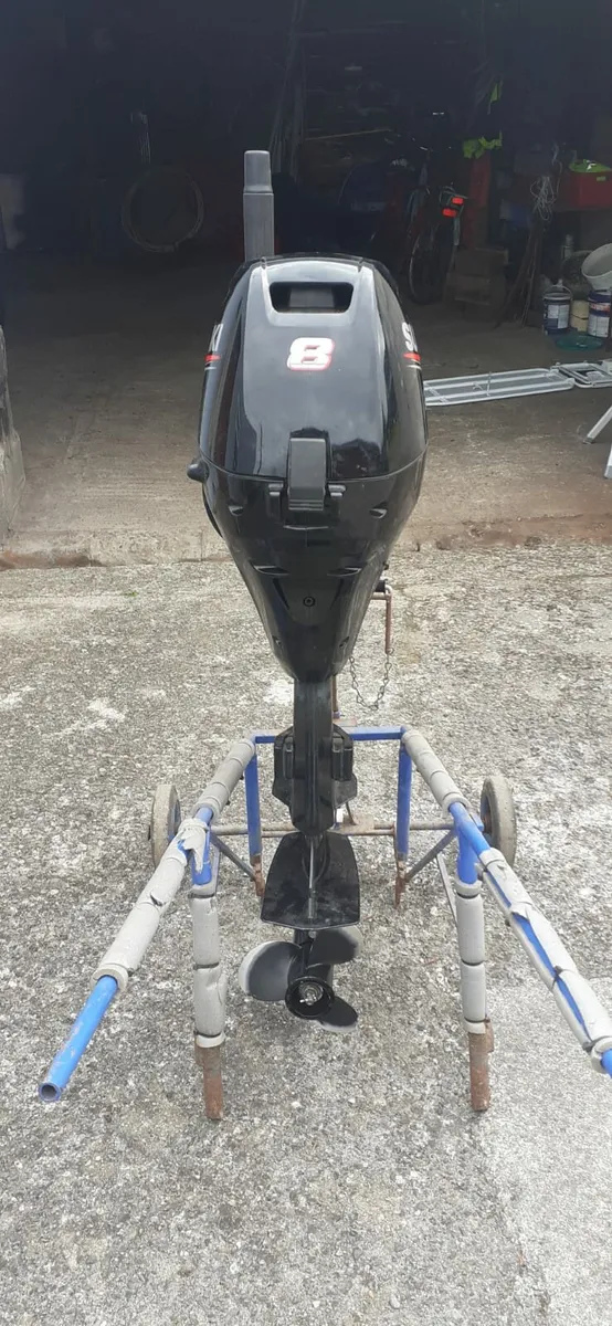 Suzuki outboard engine - Image 4