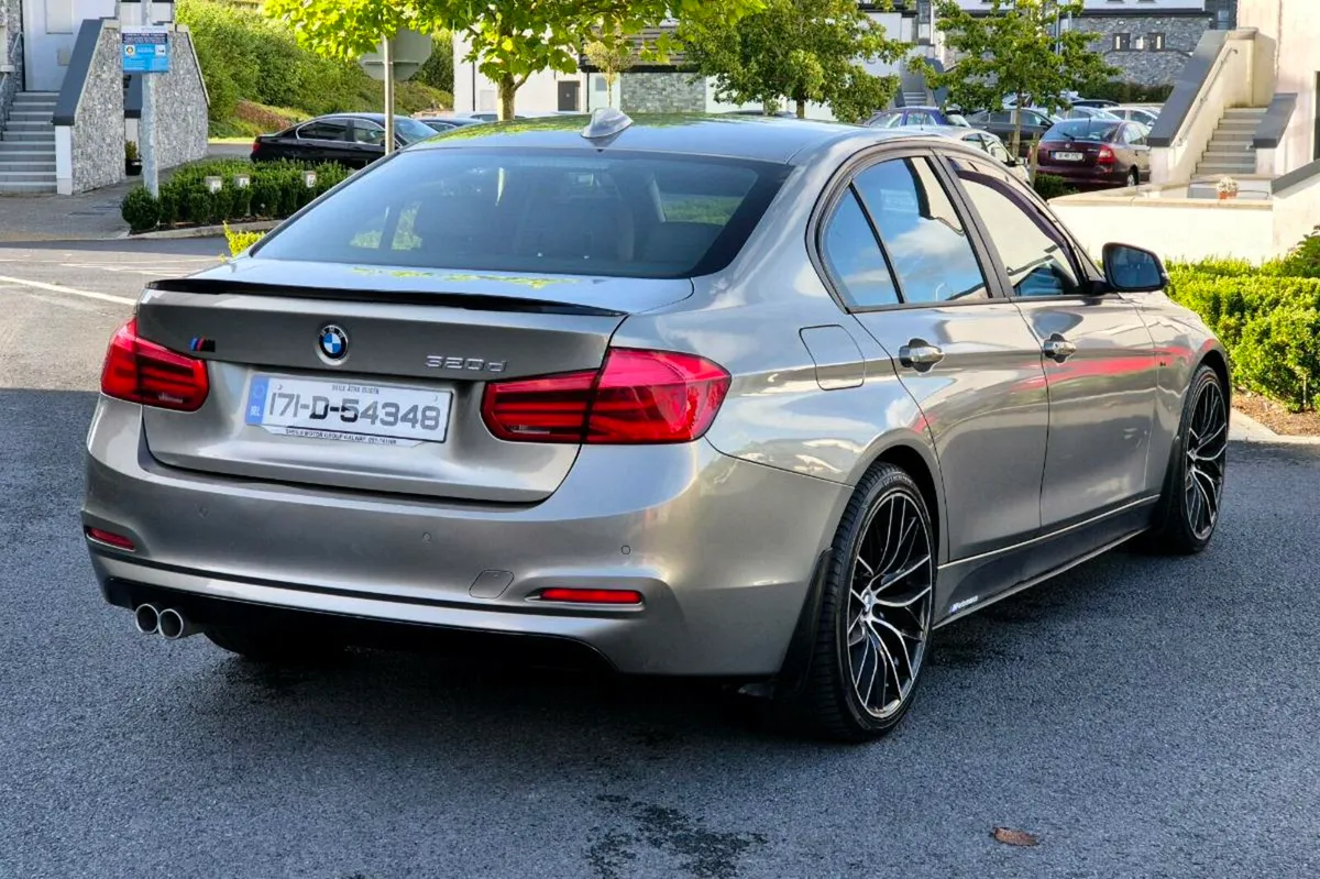 2017 BMW 320d - Image 4