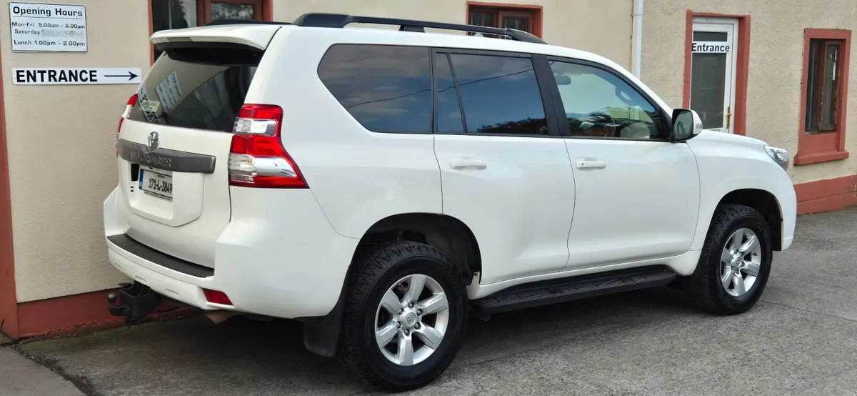 Toyota Land Cruiser 2017 Lwb Manual - Image 4