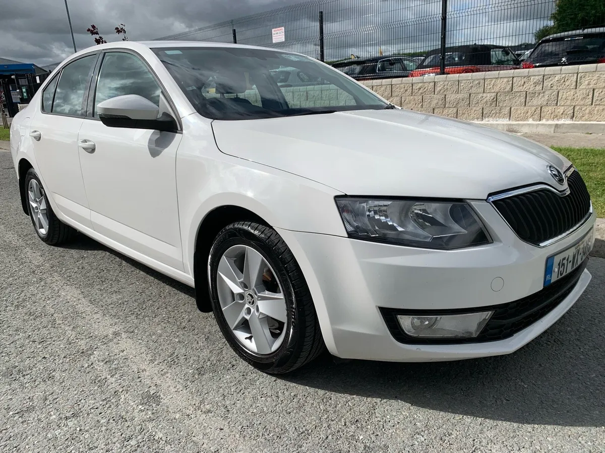 2015 Skoda Octavia, Nctd 7/26, taxed 9/25 - Image 1