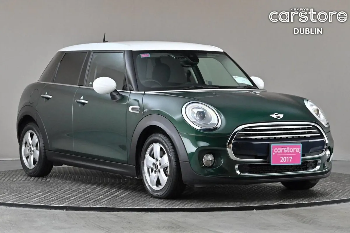 MINI Cooper 1.5 Cooper Auto 5DR  reverse Cam park - Image 1