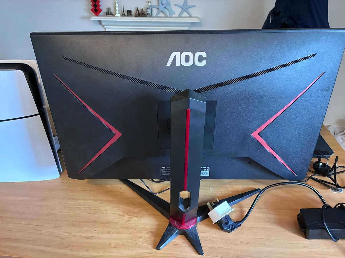 PlayStation 5 + Monitor + Extras - Image 4
