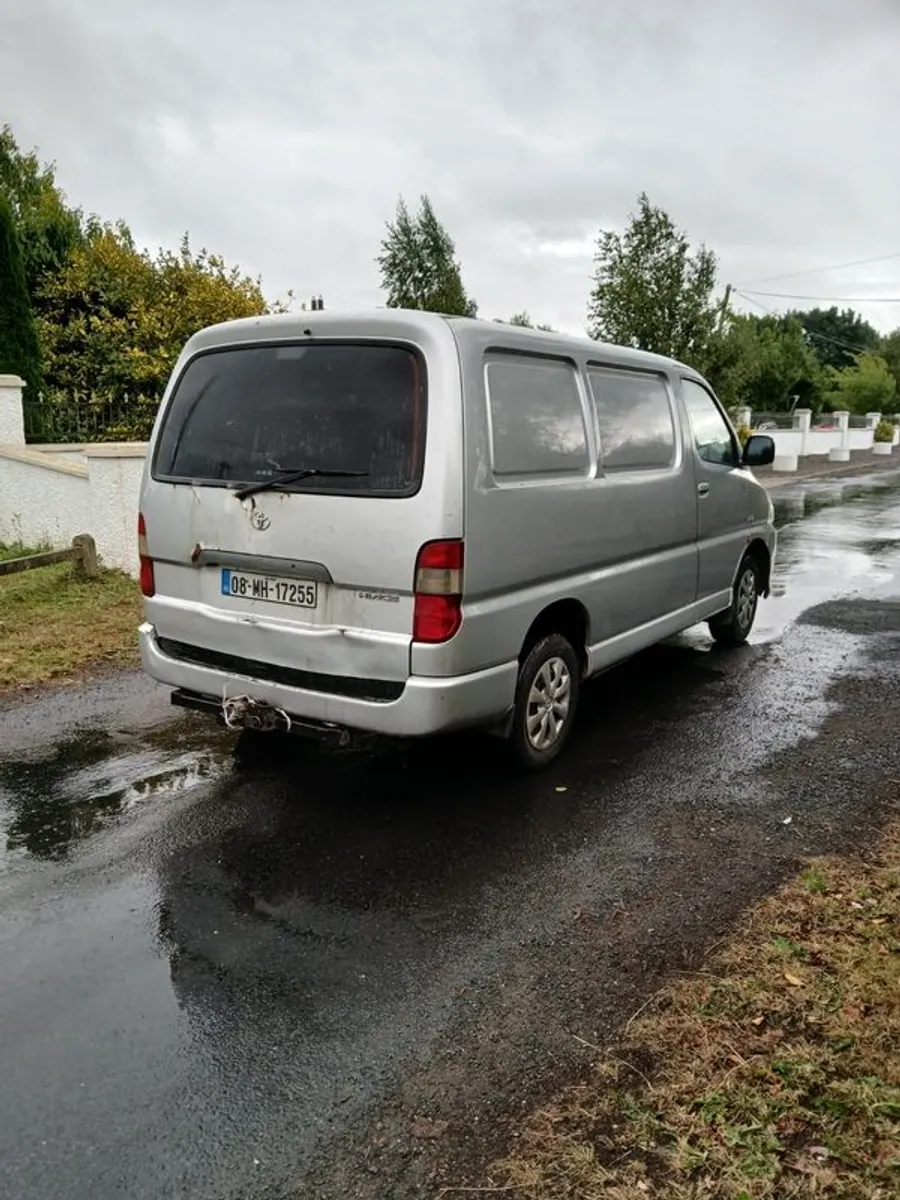 2008 Toyota Hiace Swb - Image 4