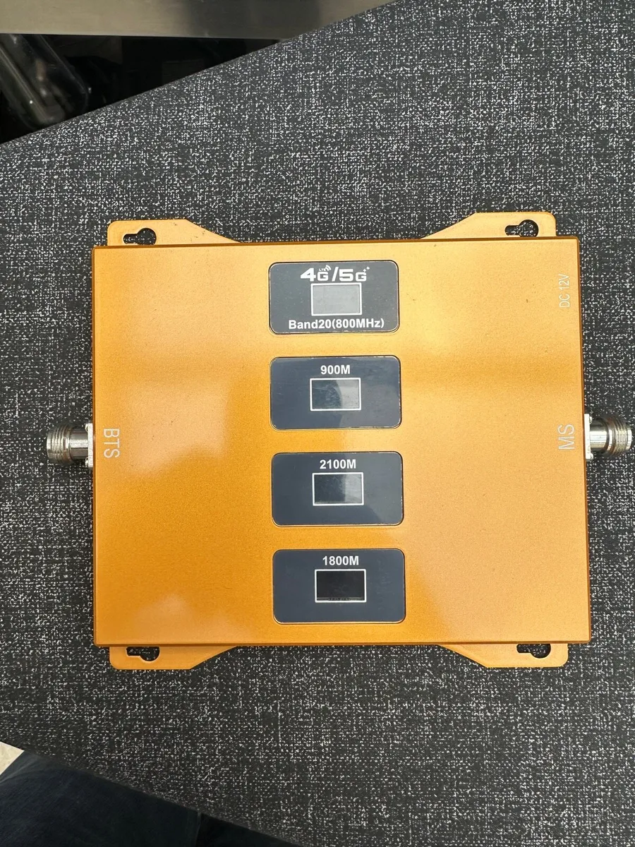 Universal 4G/5G Mobile Signal Booster - Image 1