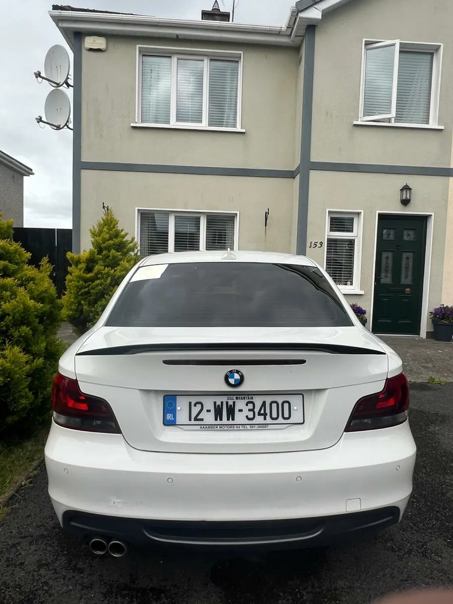 BMW 1 Series Coupe 2.0d - Image 4