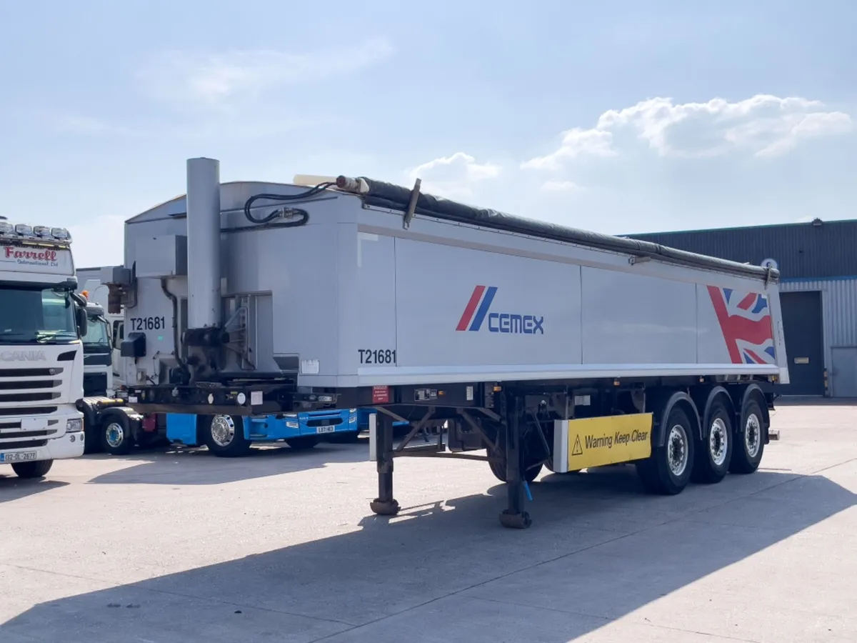 2017 WILCOX INSULATED TAR SPEC TIPPING TRAILER - Image 3
