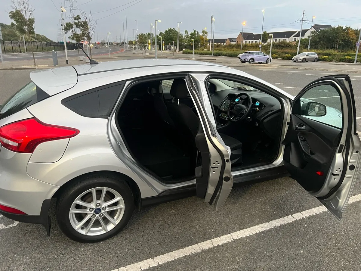 FORD FOCUS 2017 VAN - Image 2