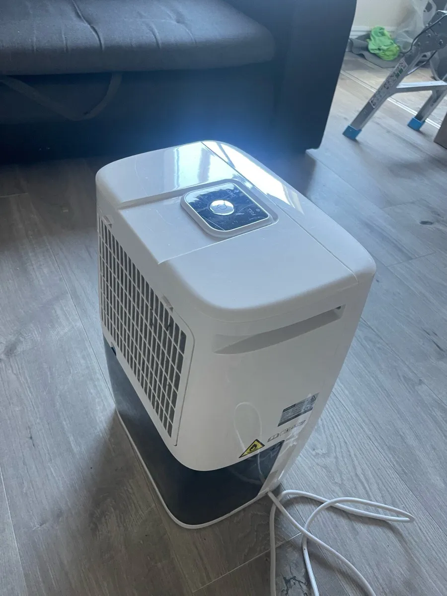De Vielle 10 Litre Premium Portable Dehumidifier - Image 3