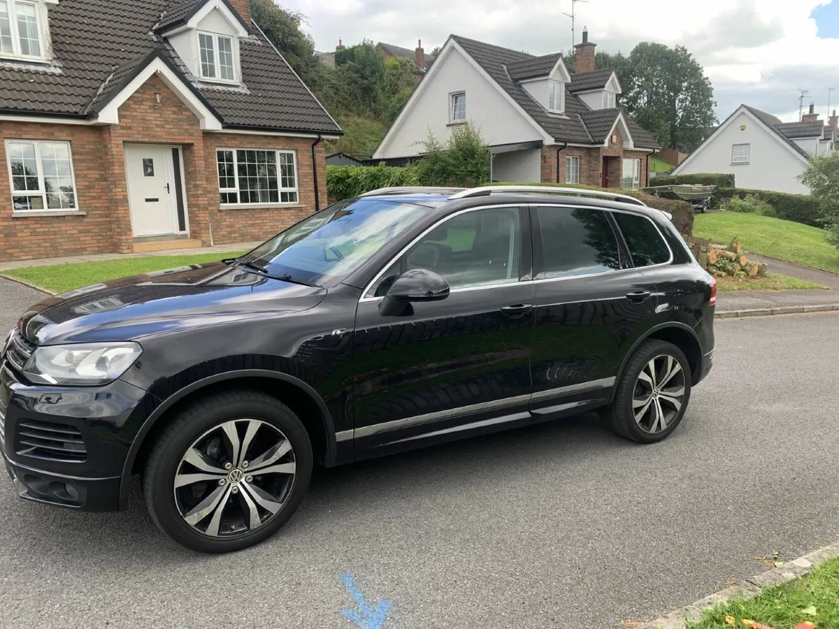 Volkswagen Touareg 2013 - Image 1