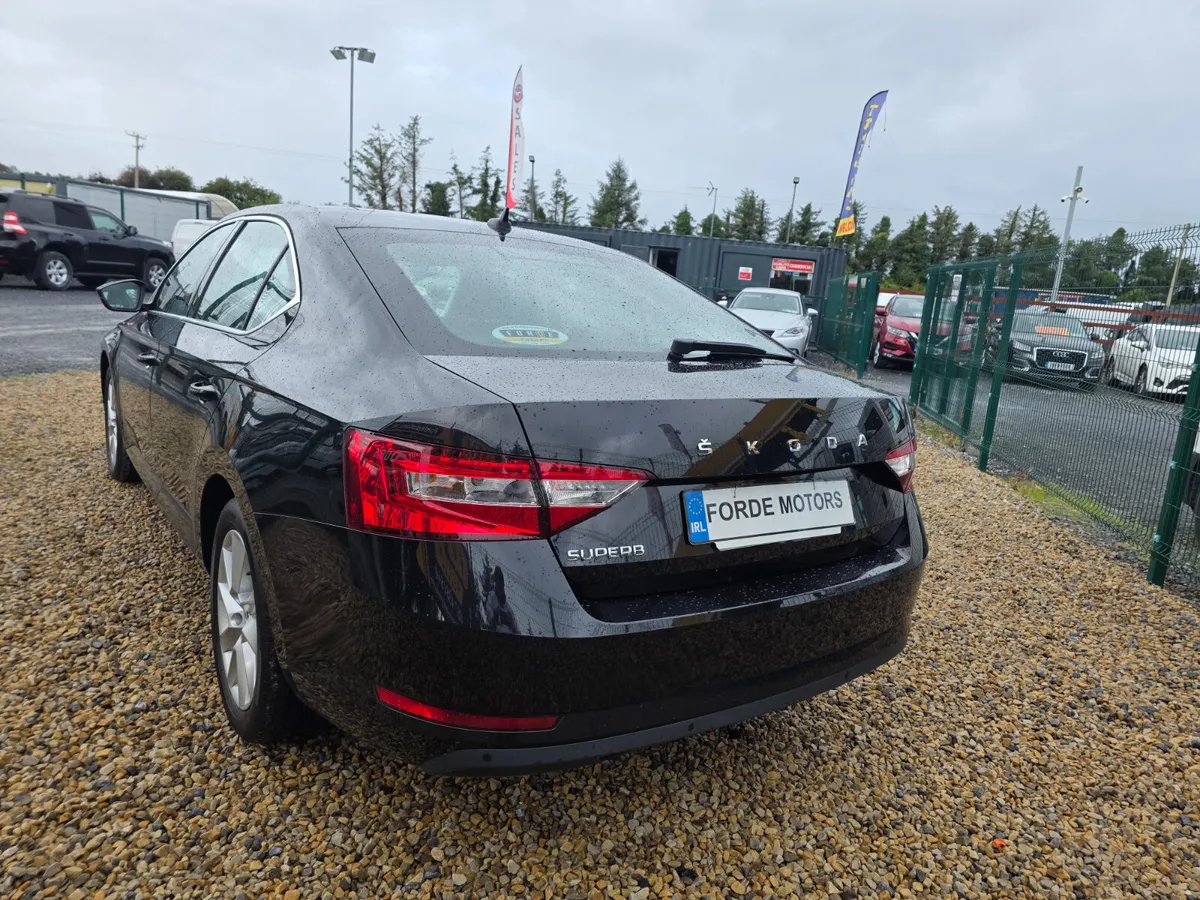 Skoda Superb 2021 Ambition 2.0 150BHP - Image 3