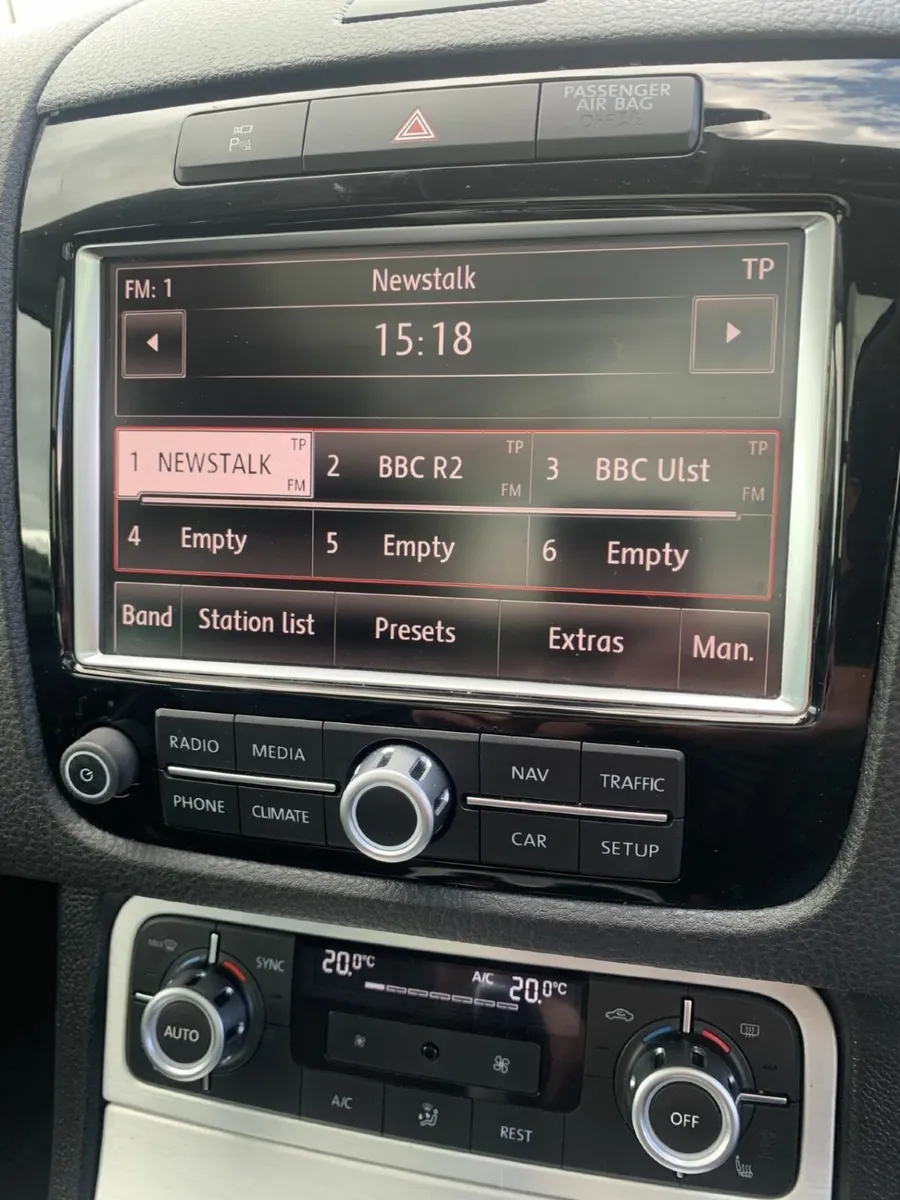 Volkswagen Touareg 2013 - Image 4
