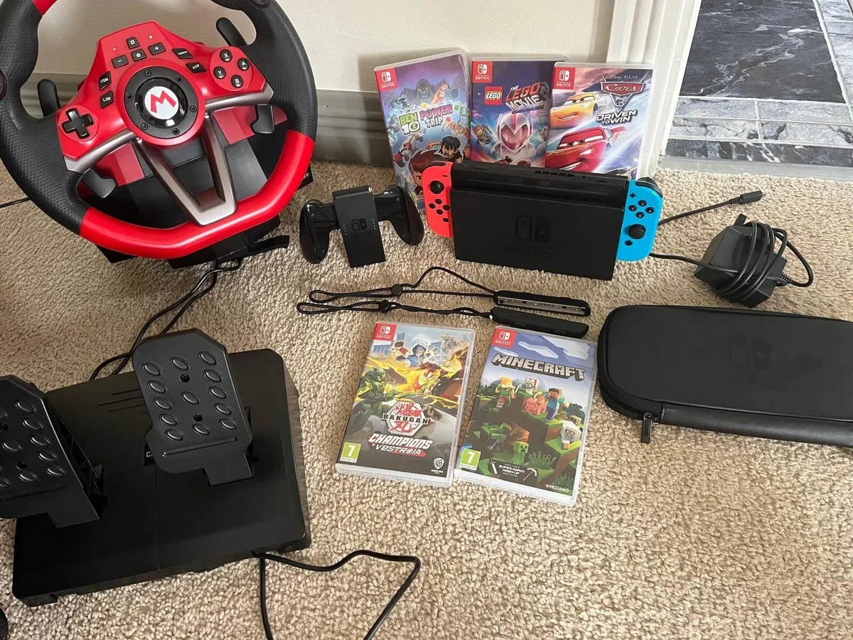 Nintendo switch - Image 1