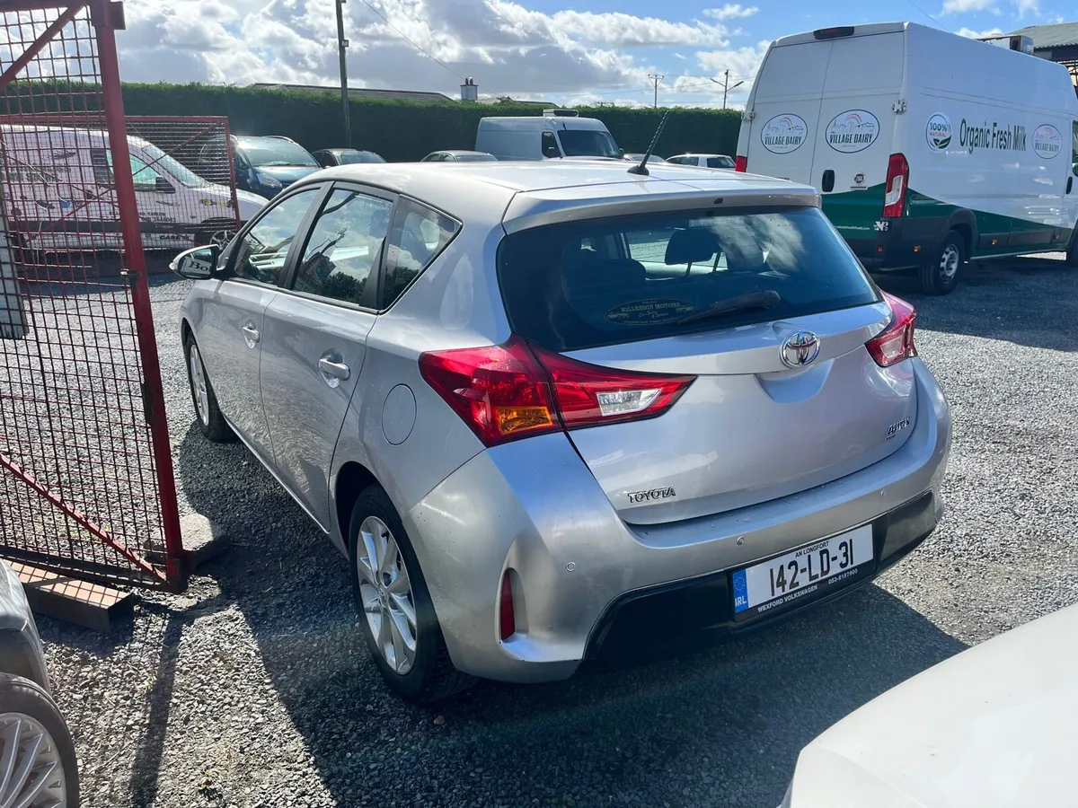Toyota Auris 1.4 Diesel - Image 3
