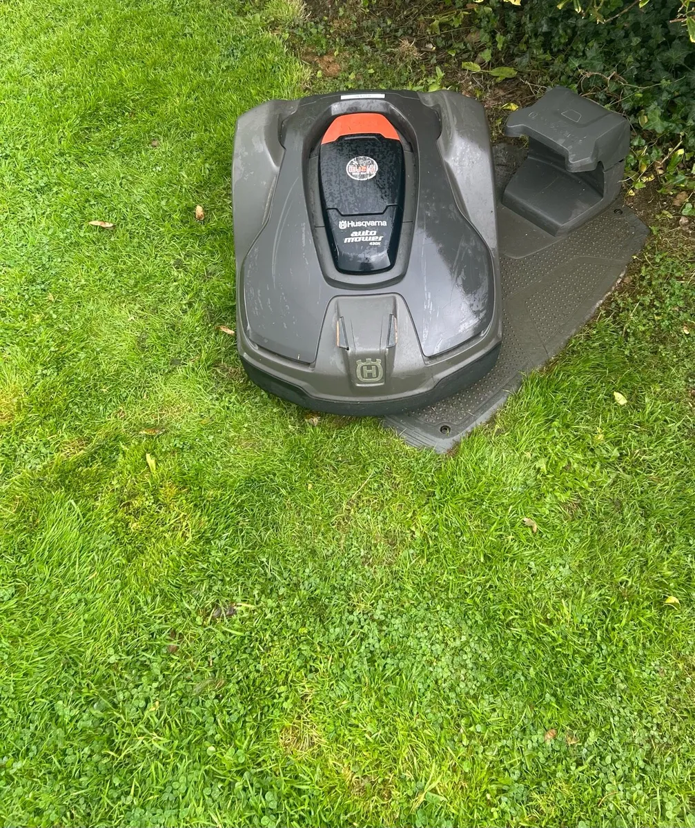 Husqvarna Automower 430X - Image 1