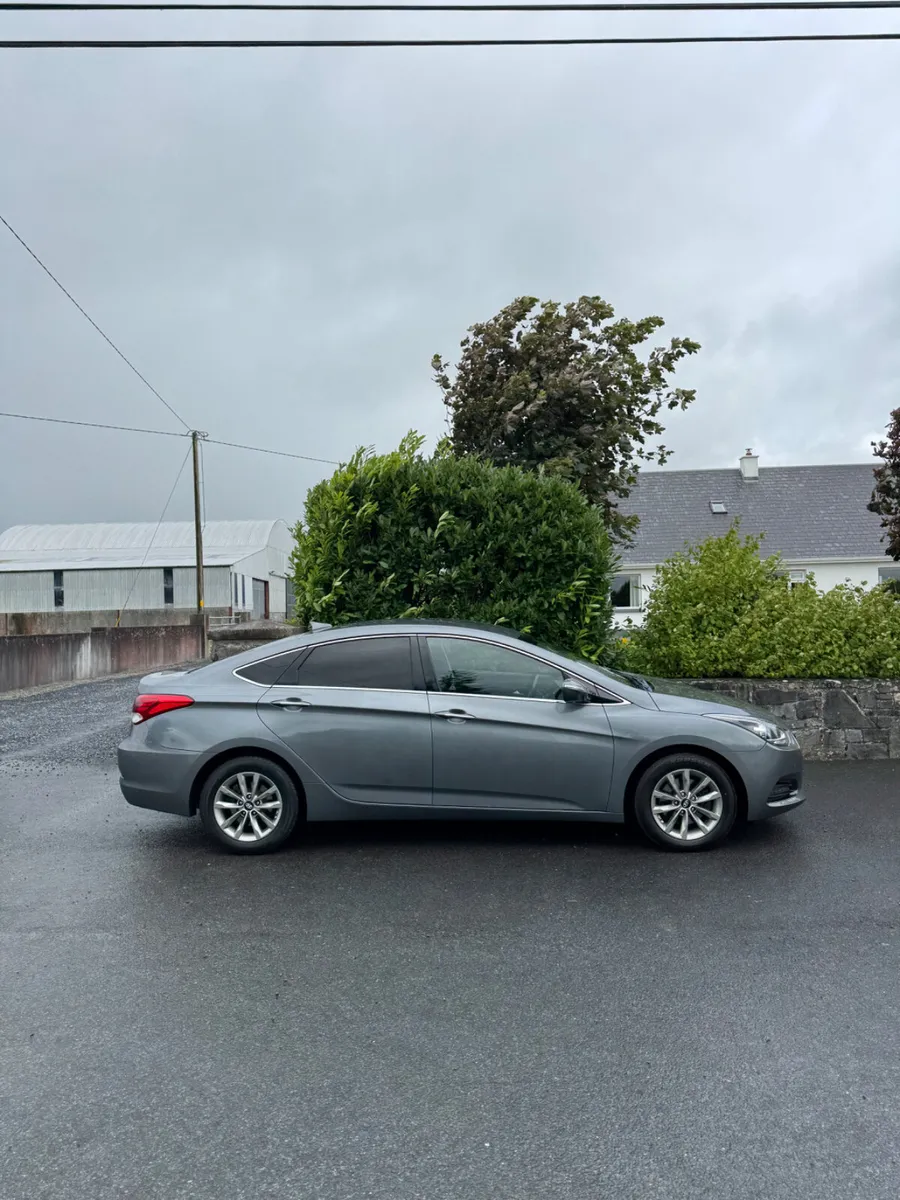 Hyundai i40 2017 - Image 2