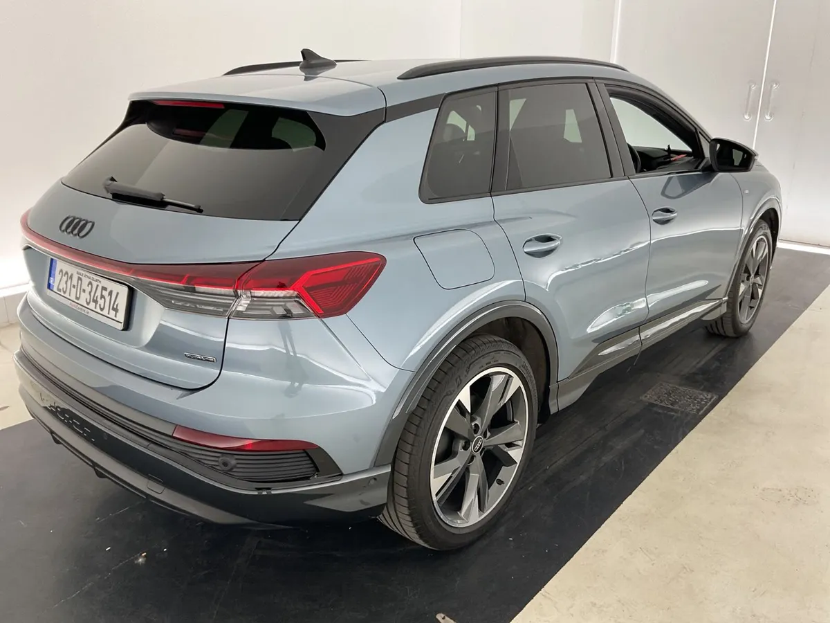 Audi e-tron 2023 For Auction!! - Image 4