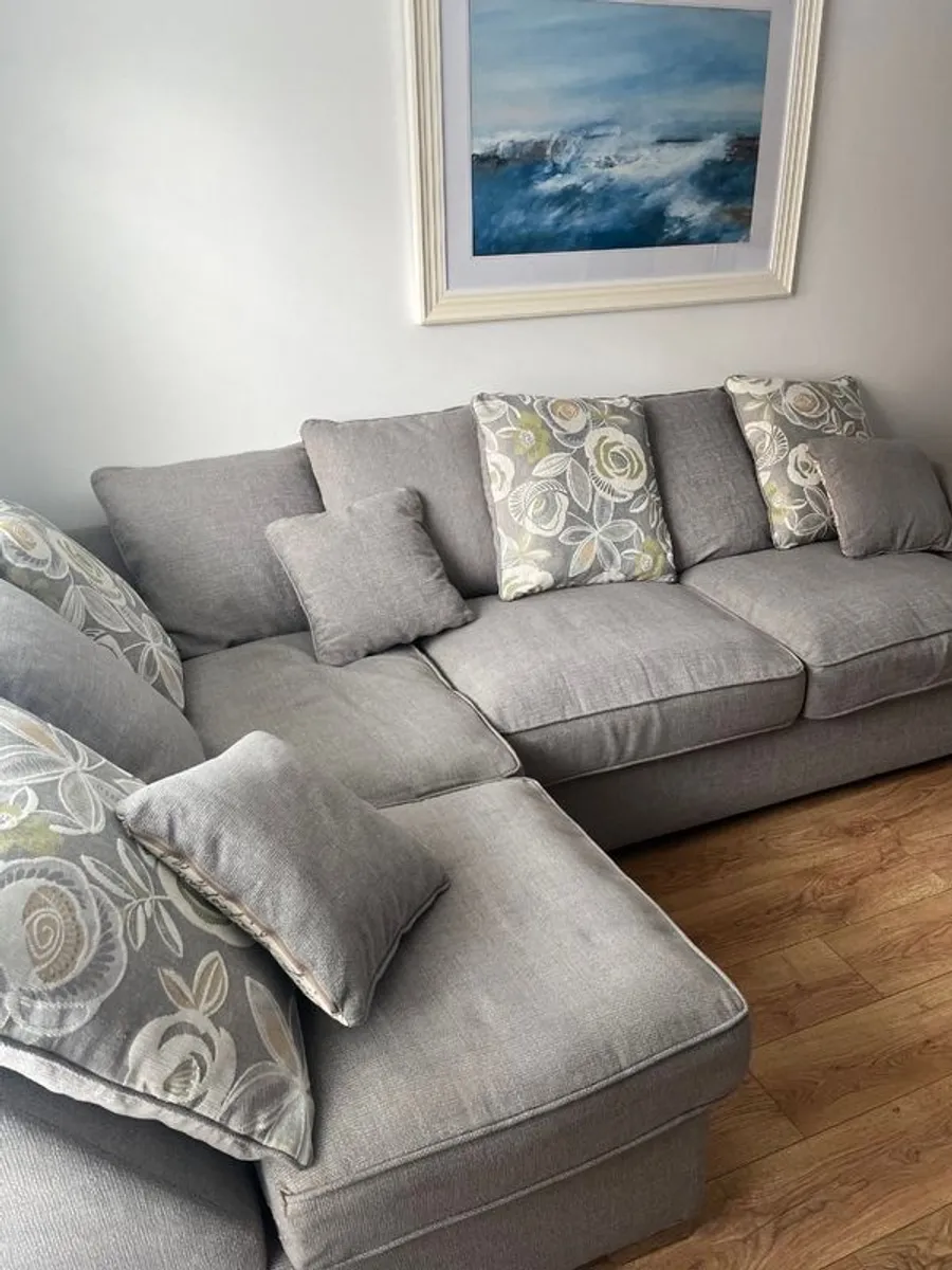 L Shaped Couch - Image 1