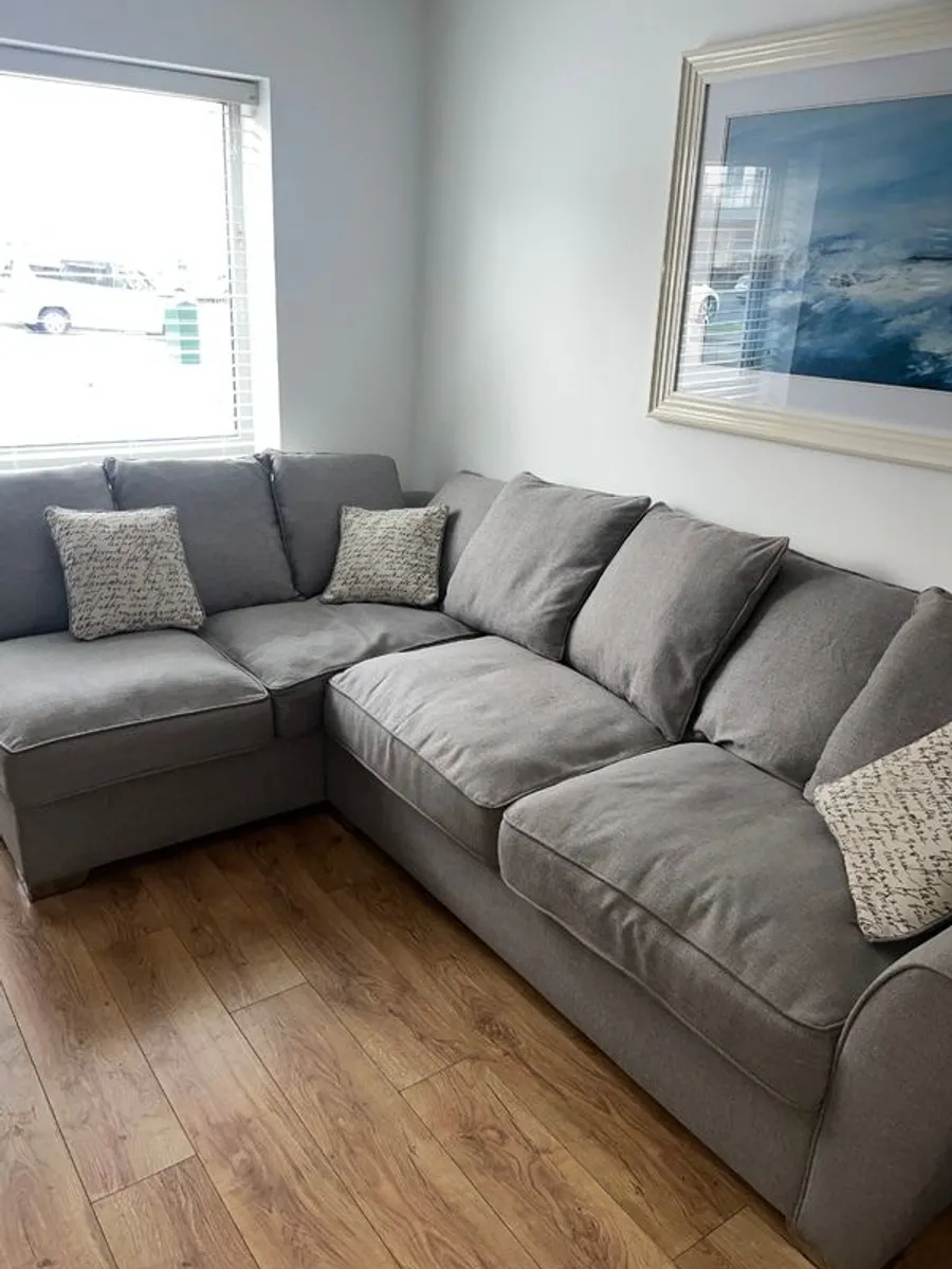 L Shaped Couch - Image 3