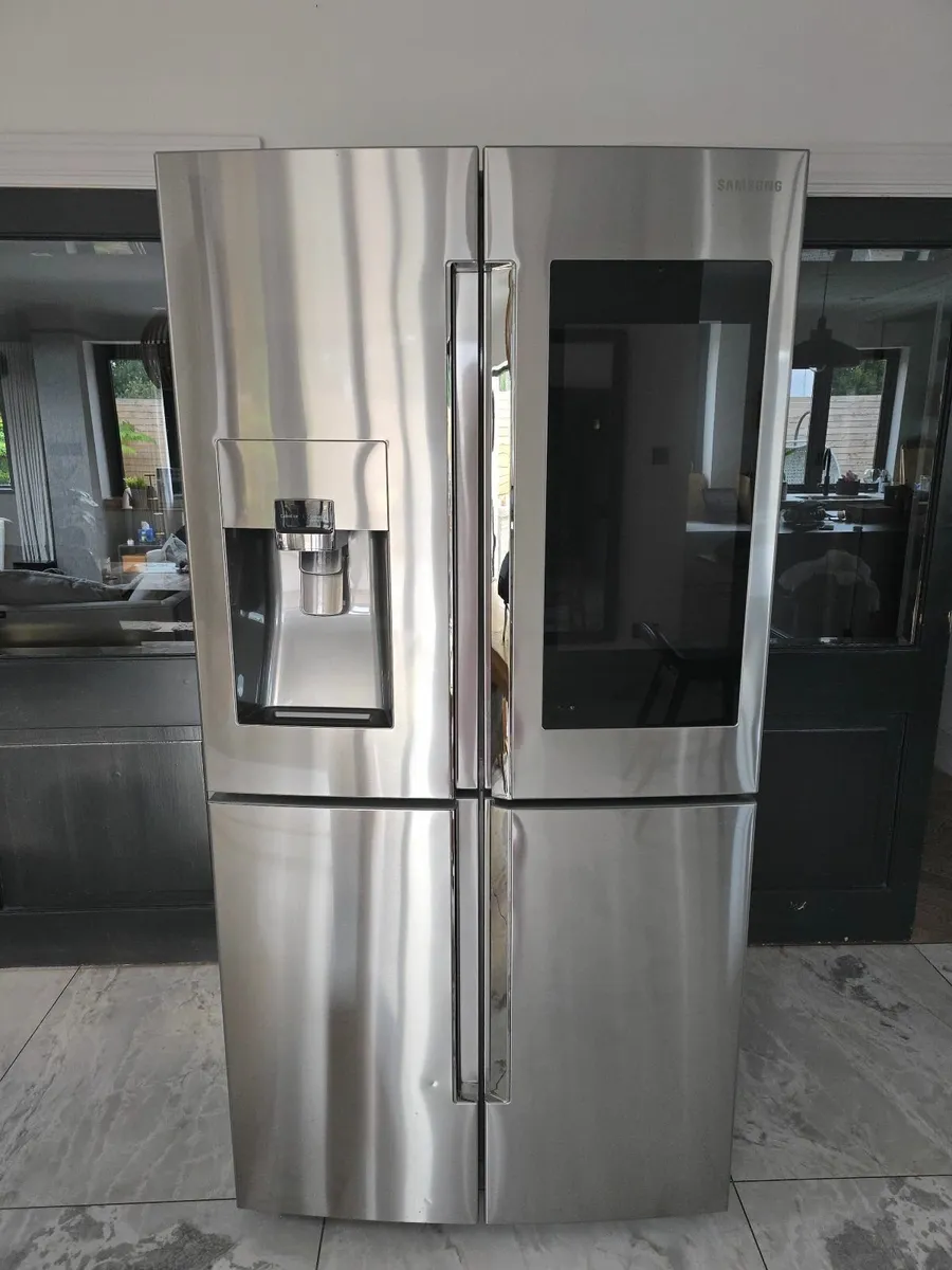 Samsung Fridgefreezer FamilyHub - Image 1