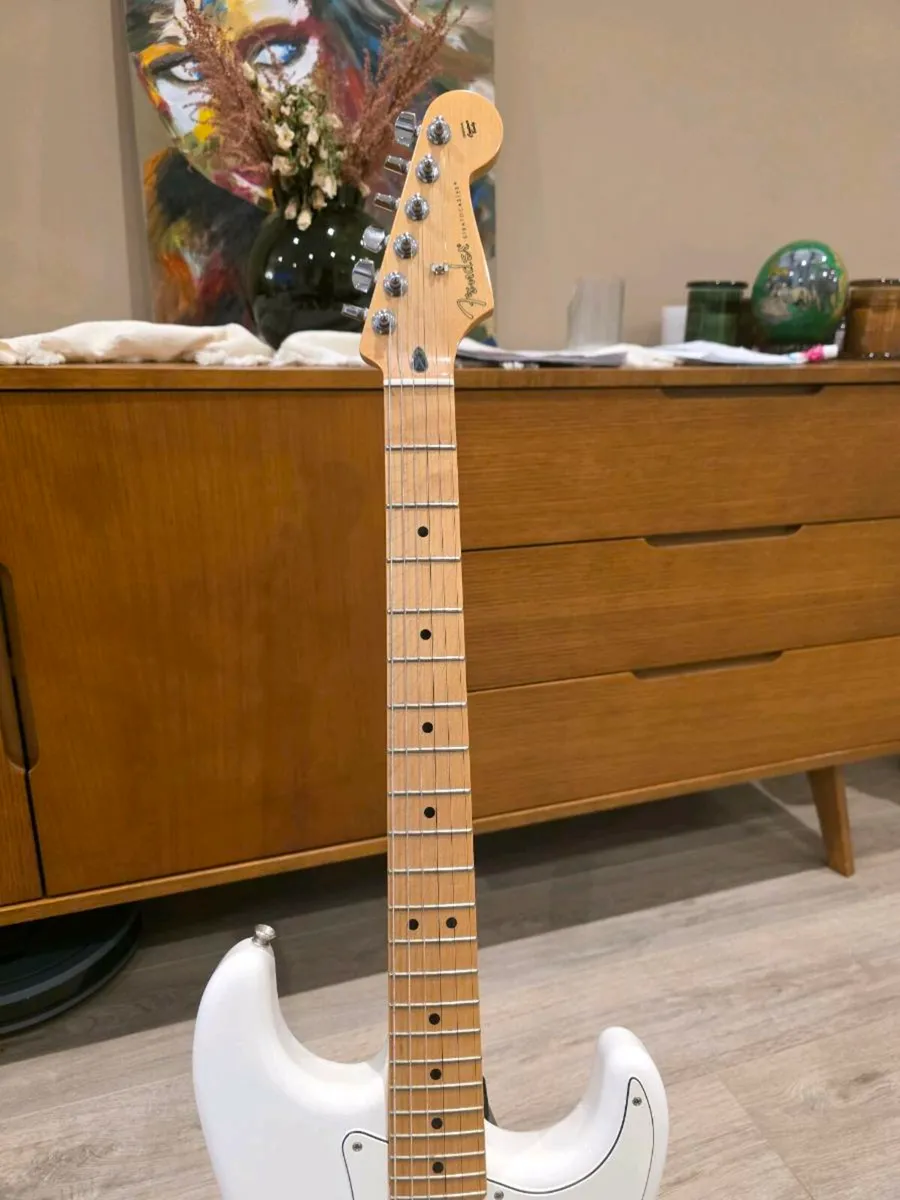 Fender Player Stratocaster - Image 2