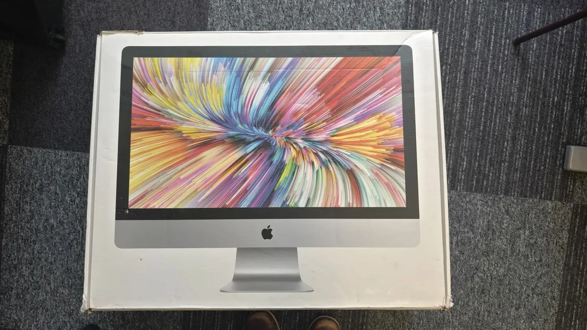 Imac retina 5k 27-inch 2020 | Intel i9 | RTX5700XT - Image 1