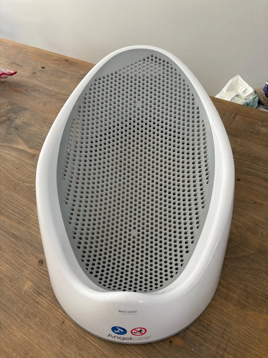 Angelcare infant bath support seat - Image 1