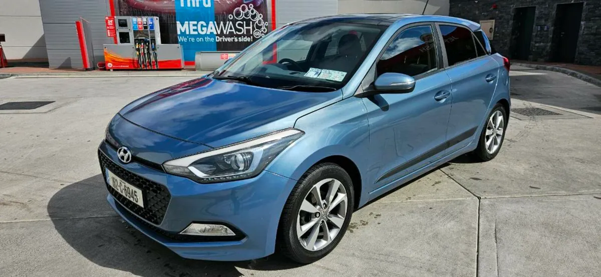 HYUNDAI I20 HIGH SPEC LOW MILEAGE - Image 3