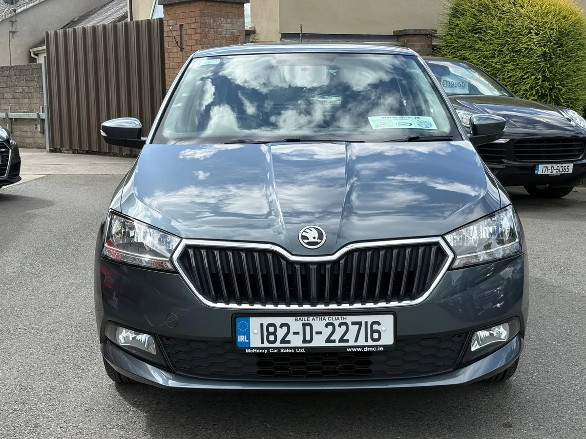 182 Skoda Fabia 1.0 Petrol 5dr - Image 2