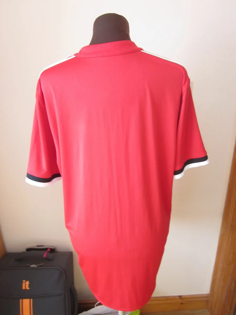 ManchesterUnited 2017/18 HomeFootball Shirt Adidas - Image 3
