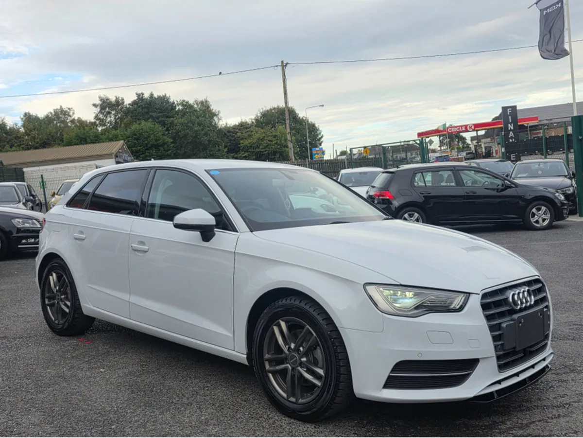 Audi A3 1.4 TSI AUTOMATIC REV CAMERA PARKING SENSO - Image 2