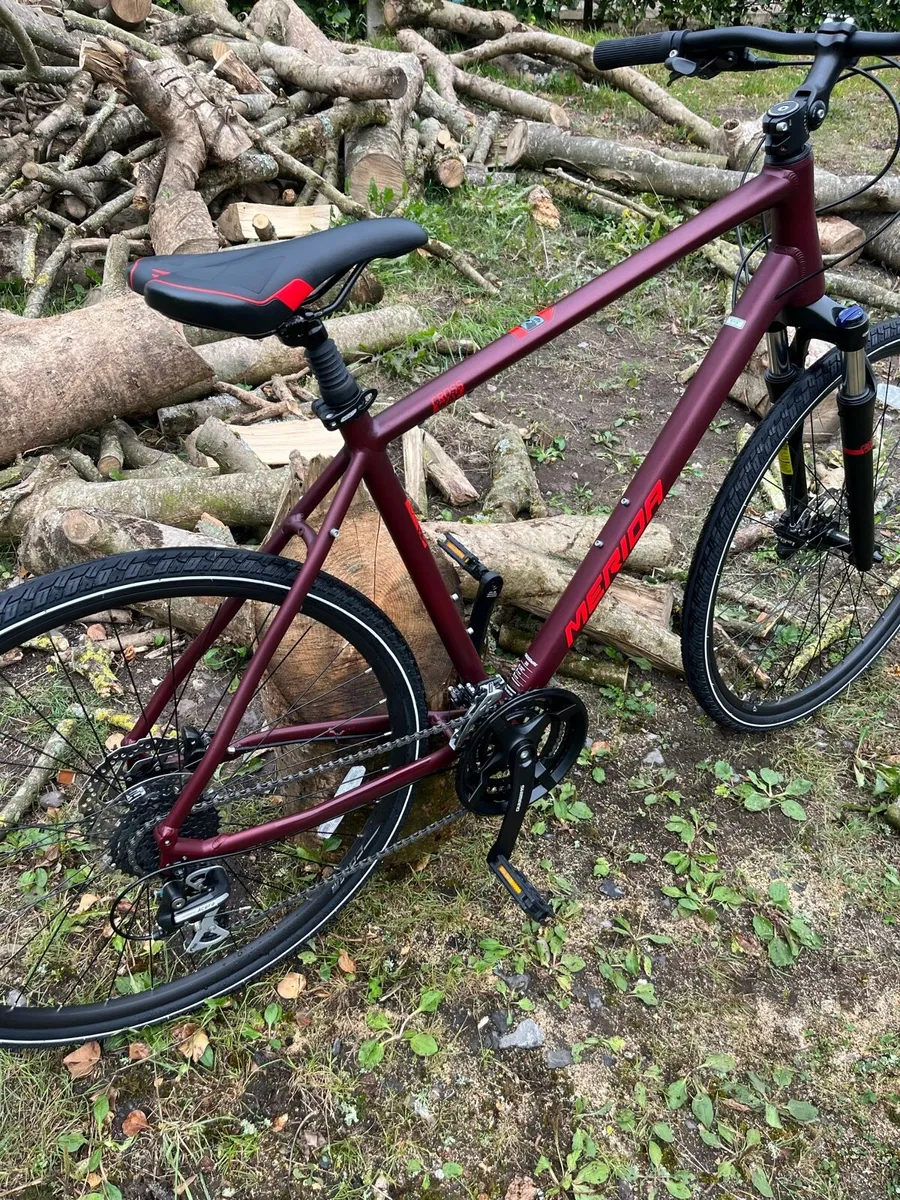 Merida crossway 20 Gents Bicycle - Image 1