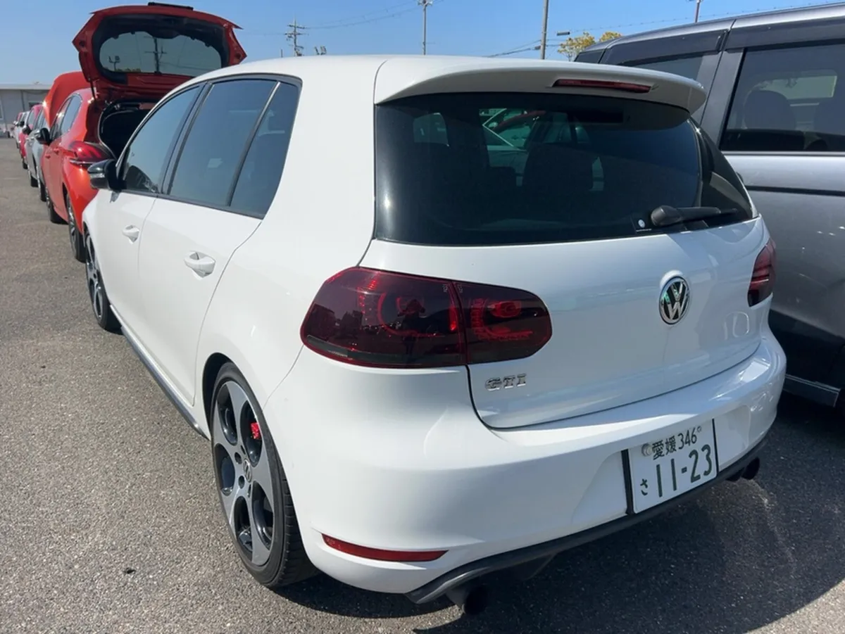 Volkswagen Golf GTI,  2.0 PETROL, AUTOMATIC - Image 2