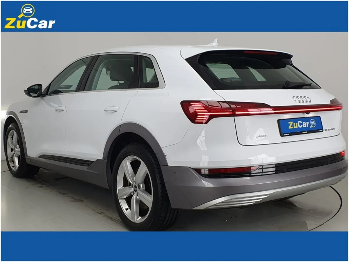 Audi E-Tron  140 50 Quattro Advance - Image 3