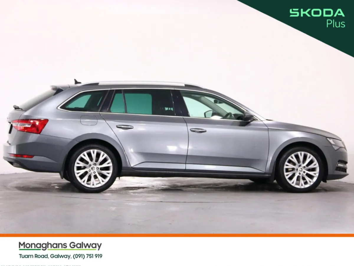 Skoda Superb Combi STYLE 2.0 TDI 150HP 5DR AUTO DS - Image 3