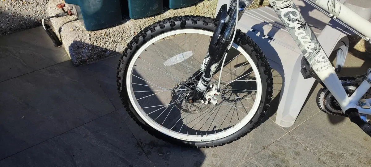 Bike - Image 3