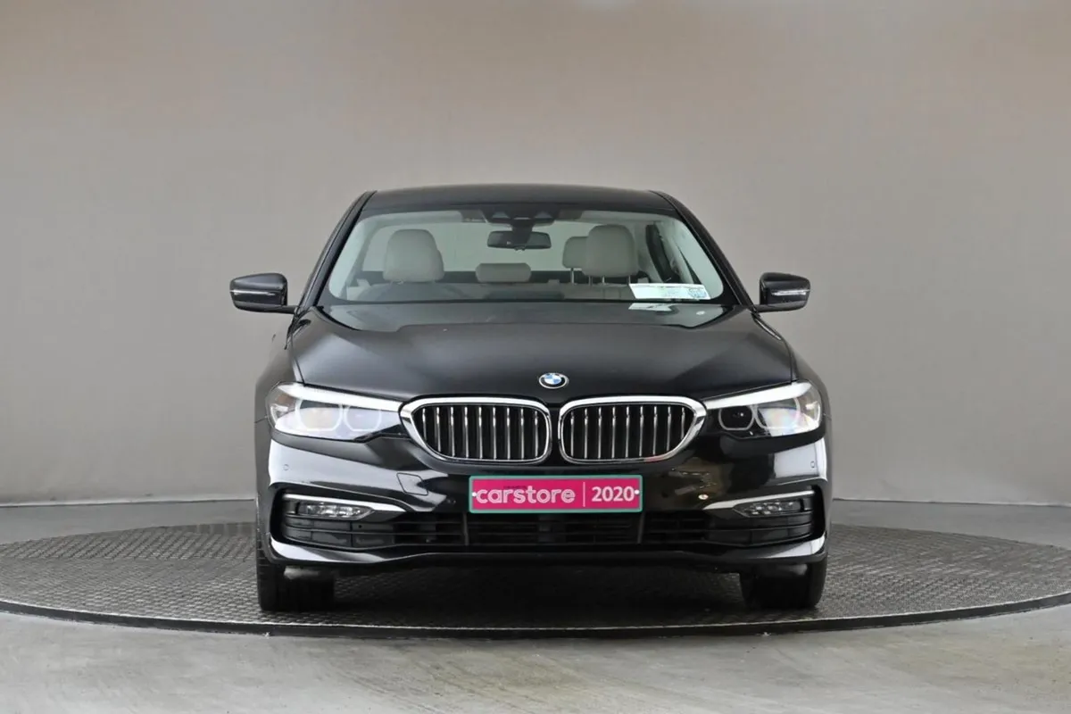 BMW 5 Series 520D SE 12dw  beige Leather - Image 2